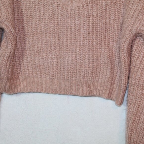 Forever 21 womens sweater size L peach eyelash knit v neck cropped cozy casual - Picture 9 of 10